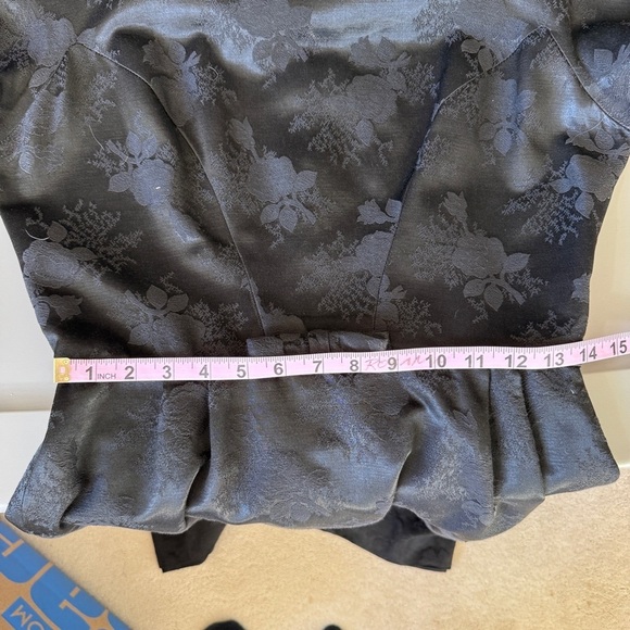 Vintage 50s 60s Black Floral Brocade Pinup Dress and Jacket Set - Picture 15 of 16